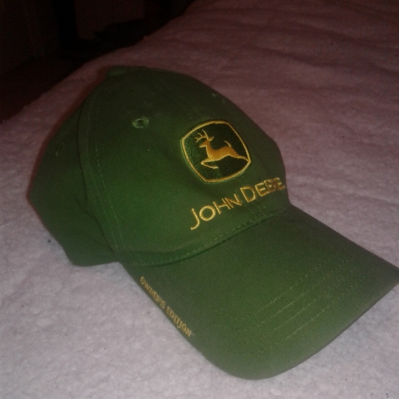 JOHN DEERE BASEBALL CAP CHILD SIZE - Picture 3 of 6